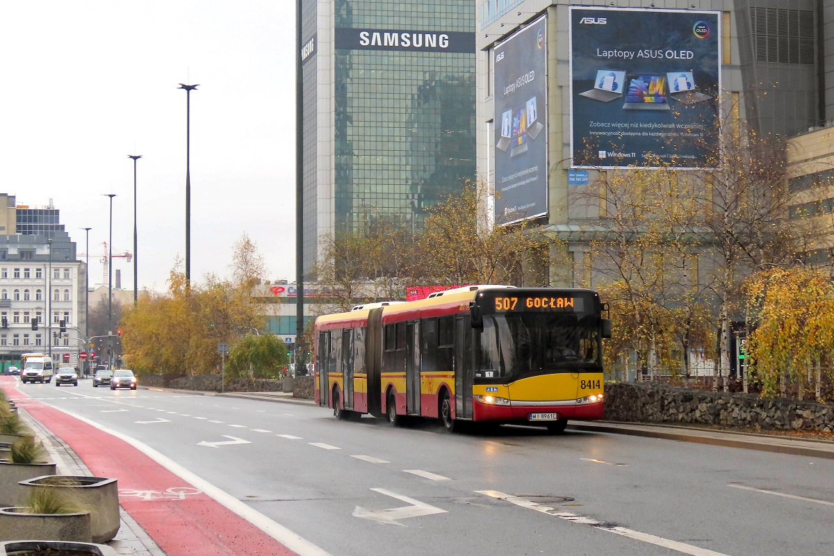 8414
Solaris jedzie jako kurs linii numer 507 â Dw. Centralny (11:02)-GocĹaw (11:26). 
