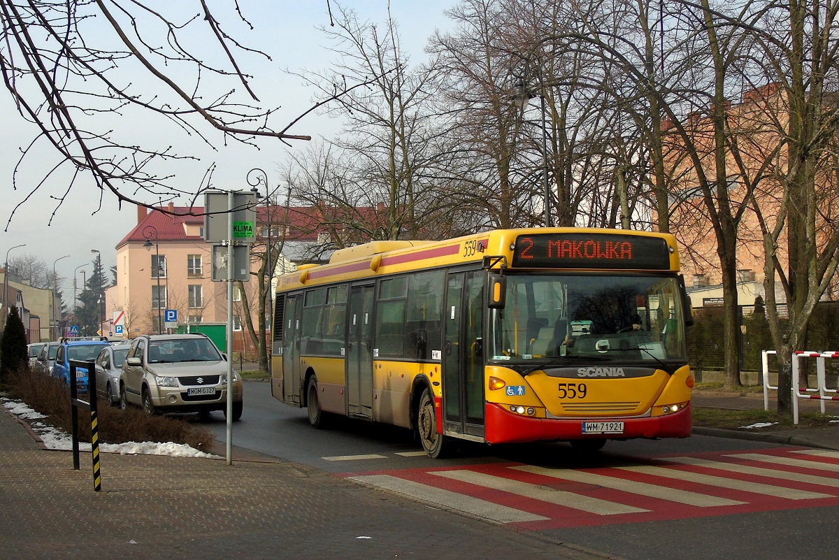 80259
Scania (ex. A559) jedzie w obsĹudze kursu "5117" linii numer 2 w relacji SiestrzeĹ (9:45)-MakĂłwka (10:29). 
