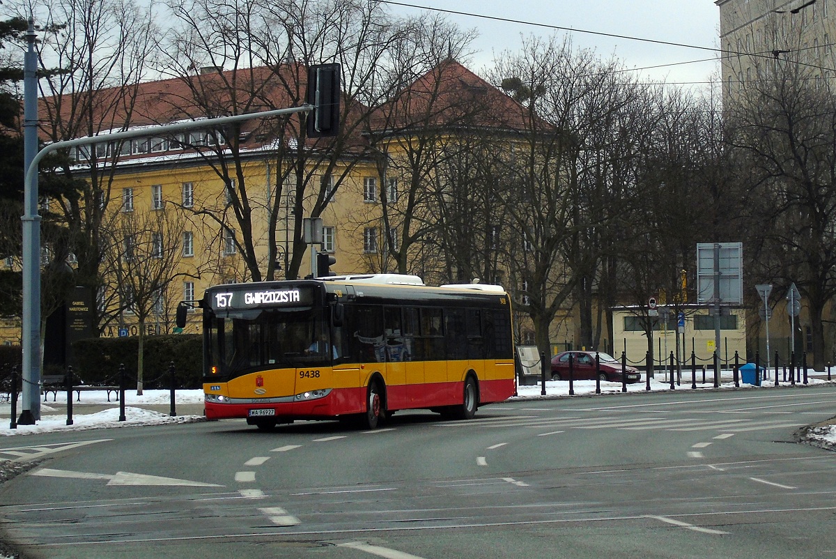 9438
Solaris jedzie w obsĹudze kursu linii numer 157 w relacji SzczÄĹliwice (12:30)-GwiaĹşdzista (13:13). 
