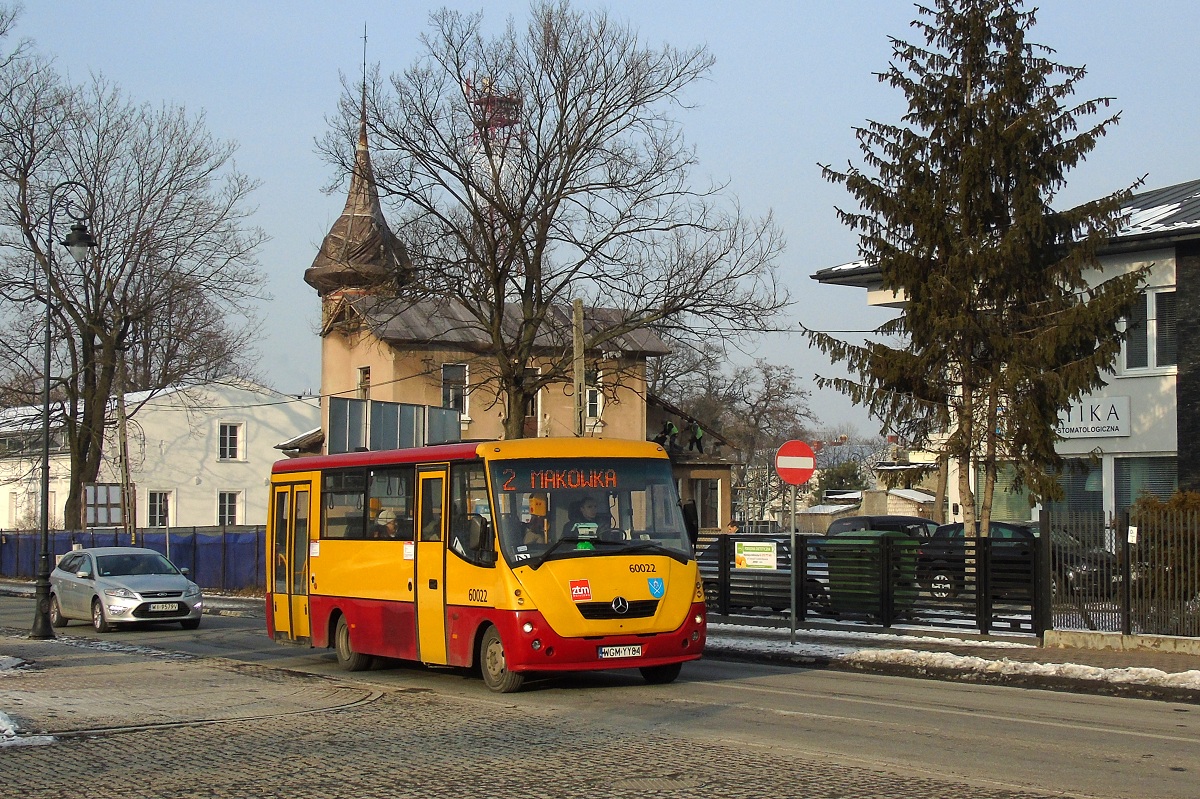 70107 (60022)
Solina jedzie w obsĹudze kursu "5167" linii numer 2 w relacji Grodzisk Maz. Dw. PKP (14:47)-MakĂłwka (15:05). 
Słowa kluczowe: DziwadĹo