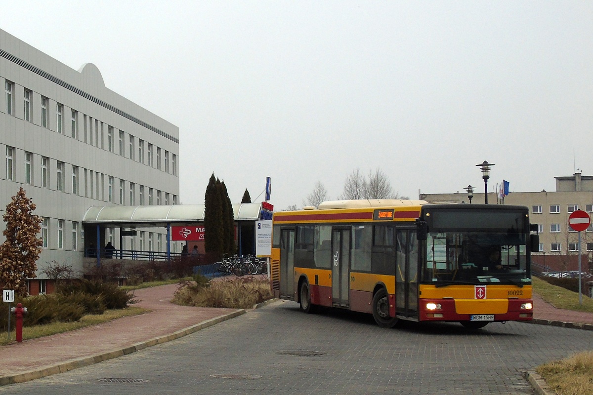 30022
SAM zakoĹczyĹ na pobliskim przystanku obsĹugÄ kursu "4" linii numer 7 w relacji Grodzisk Maz. Szpital (9:00)-Grodzisk Maz. Szpital (9:38) p. Grodzisk Maz. Os. Teligi (9:19) i jedzie do dworca PKP gdzie zacznie obsĹugÄ kursu "5857" linii numer 5 w relacji Grodzisk Maz. Dw. PKP (9:46)-Kozery Nowe PÄtla (10:15). 
