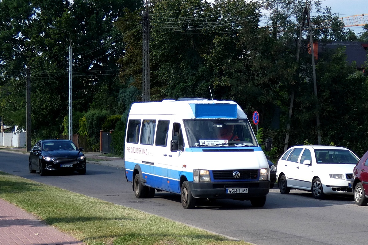 00160
LTek jedzie w obsĹudze kursu linii numer 14 w relacji Grodzisk Maz. Traugutta KĹadka (16:08)-Grodzisk Maz. Traugutta KĹadka (16:32) p. Natolin Logistyczna (16:15). 
Słowa kluczowe: DziwadĹo