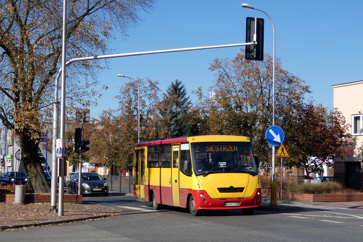 70107
Solina jedzie w obsĹudze kursu "5153" linii numer 2 w relacji MakĂłwka (11:20)-SiestrzeĹ (12:00). 
