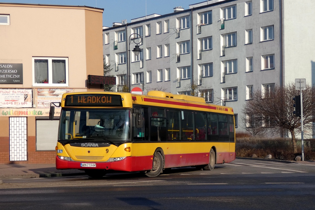 80261
Scania (ex. 49659, ex. A561) skrÄca w ul. Sienkiewicza jadÄc w obsĹudze kursu â5048â linii numer 1 w relacji Grodzisk Maz. Dw. PKP (12:05)-WĹadkĂłw PÄtla (12:28). 
Słowa kluczowe: DziwadĹo