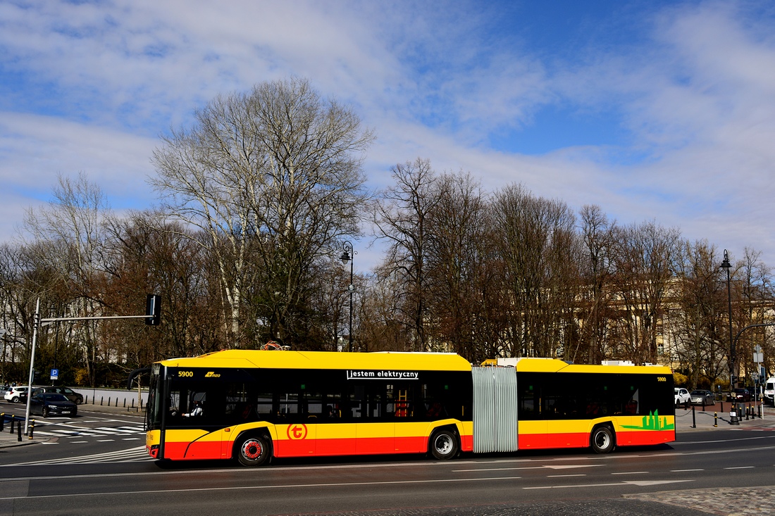 5900
Pierwszy ostrobramski Solaris Urbino 18 IV electric.
