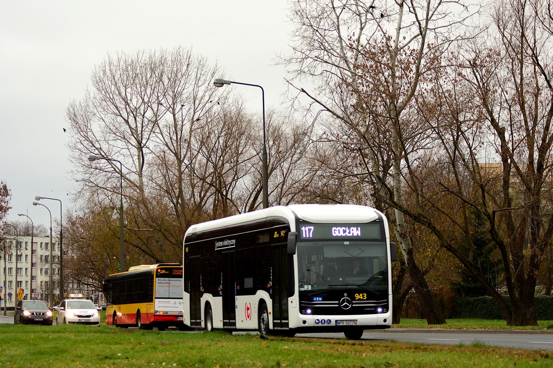 943
Kolejny dzień testów. Przy stosunkowo spokojnej jeździe od rana tj od godziny 7:45 autobus przed kursem z Dworca Centralnego o godzinie 12:57 miał 57 % baterii.

Pozdrowienia dla kierowcy - Czarka.
