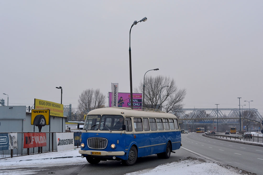 8058
Autobus wynajÄty na przejazd do RzÄĹnika z okazji 50. rocznicy Ĺlubu maĹĹźeĹstwa z tej miejscowoĹci.
Słowa kluczowe: J043