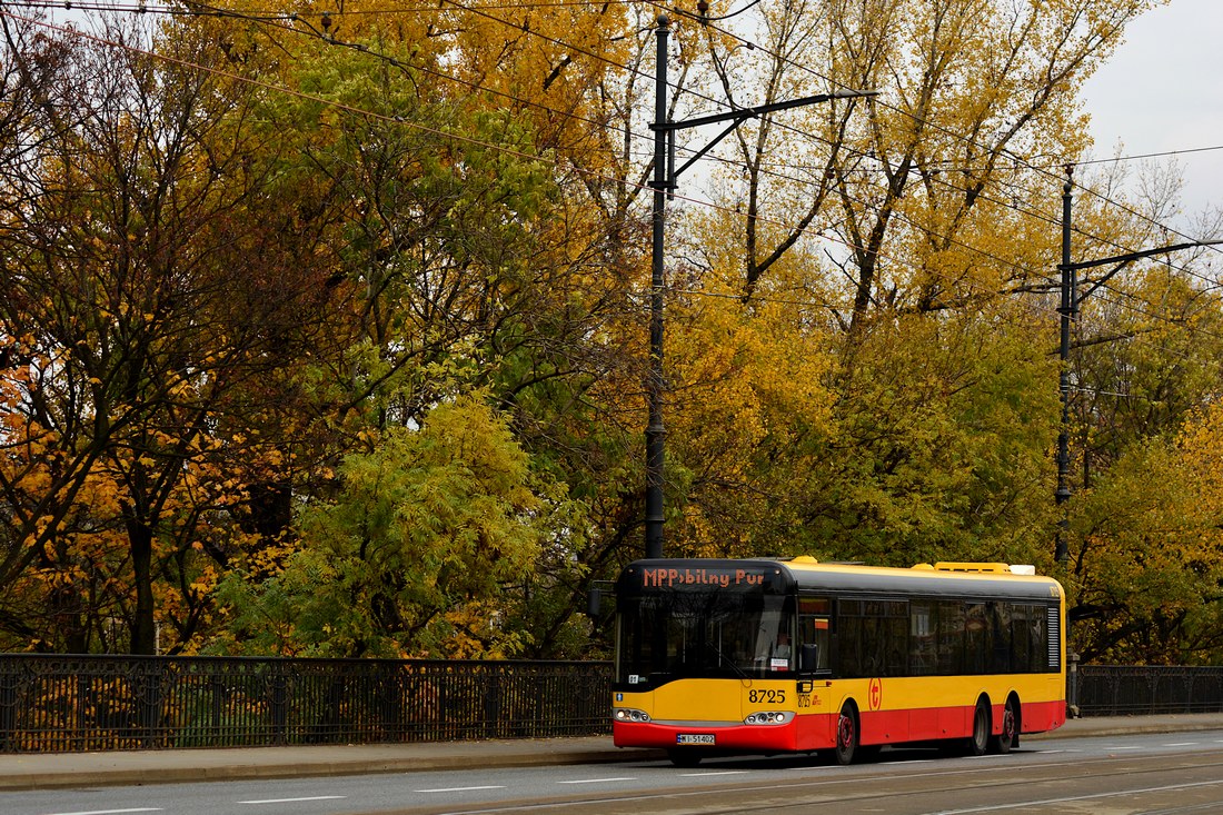 8725
MPP powrĂłciĹ. W tym sezonie trasa jest trochÄ zmieniona, ale autobus jedzie takĹźe ulicami, ktĂłrymi jeĹşdziĹ w poprzednim sezonie z tÄ rĂłĹźnicÄ, Ĺźe w odwrotnym kierunku.
Słowa kluczowe: SU15
