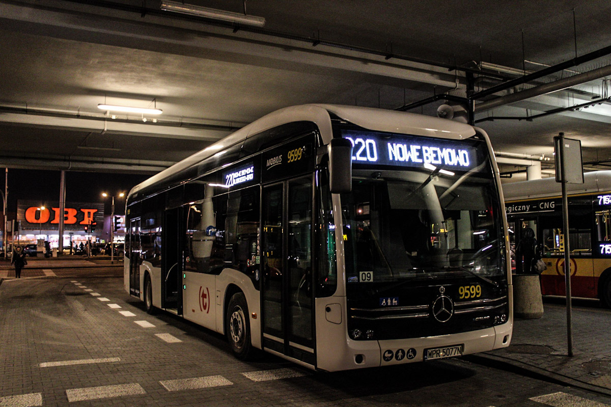 9599
Elektryczny Mercedes jak narazie pojawiĹ siÄ tylko na 102 oraz 220.
Lecz to siÄ zmieni z dniem jutrzejszym (tj. 25.01) gdyĹź pojawi siÄ na linii 159.
