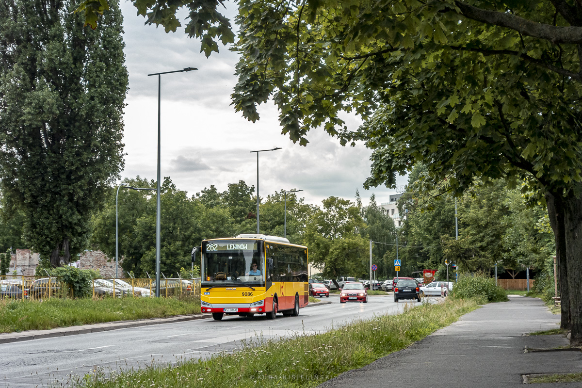 9086
GorÄcy wĂłz :)
Słowa kluczowe: M.atej