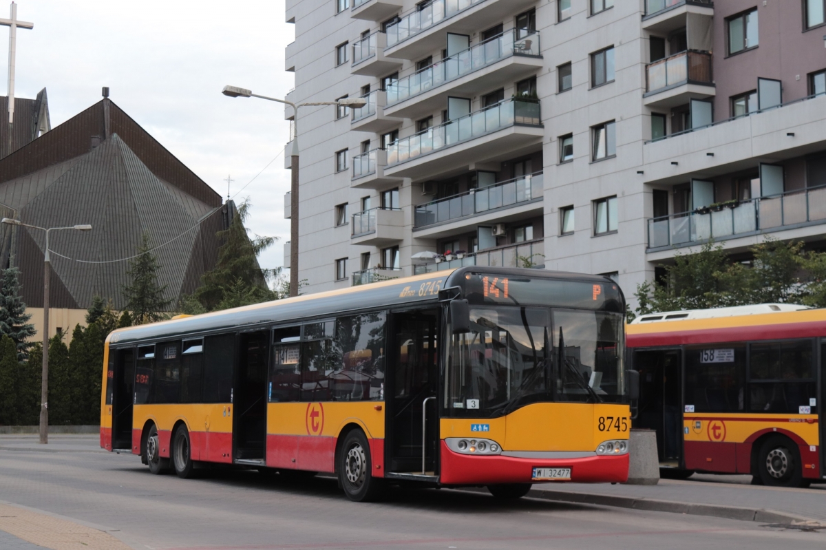 8745
Jedyna dziĹ deska na mieĹcie.
Słowa kluczowe: SU15