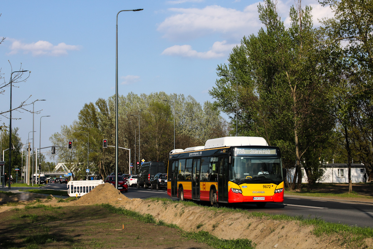 9672
Fajnie, Ĺźe w koĹcu Michalczewski dostaĹ nowe linie do obsĹugi (110, 736), bo monotonne byĹo Ĺapanie ich tylko na 118, 152, czy 212.
