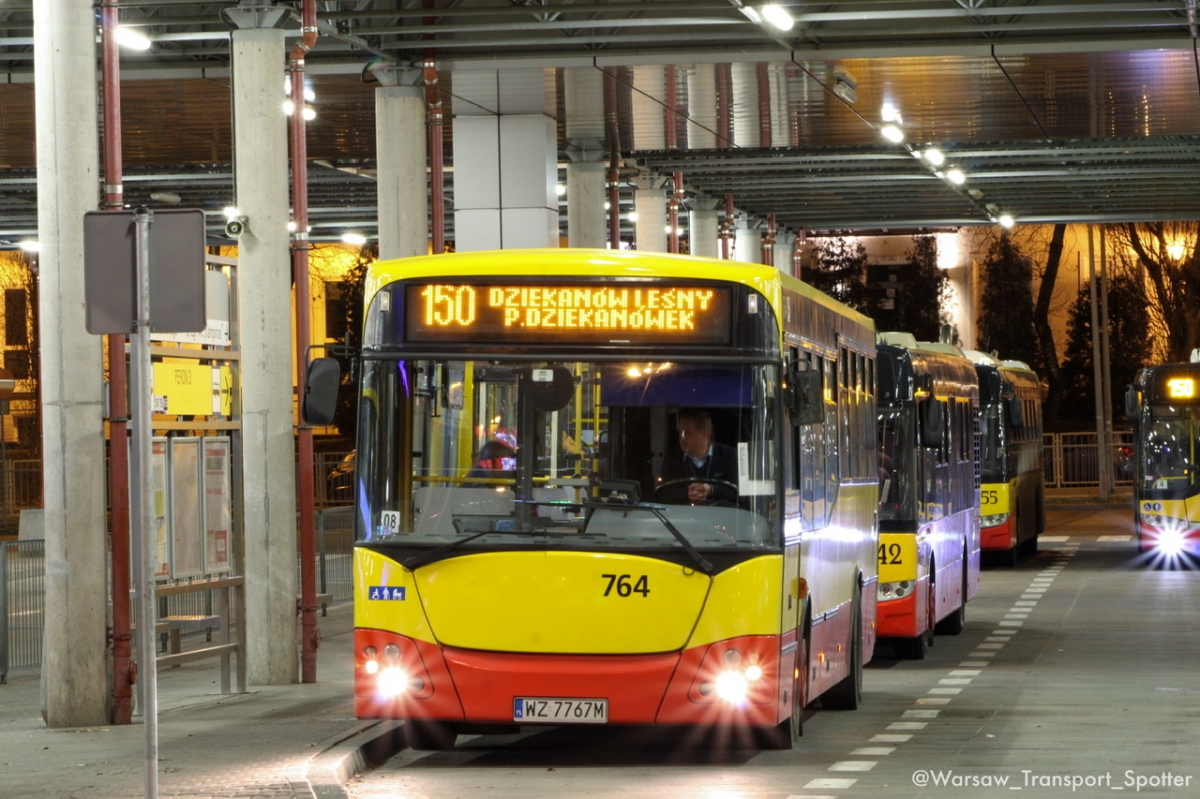 764
Ĺomiankowy Jelczyk
Słowa kluczowe: M121M