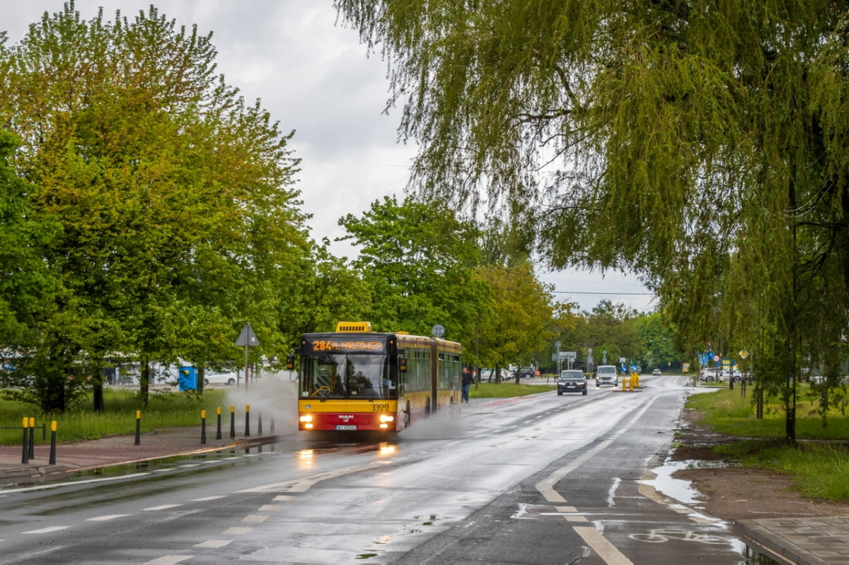 3322
Tego kadru z minionego poĹźegnania jeszcze tu nie byĹo, takĹźe i ja coĹ dorzucÄ od siebie ;)
Słowa kluczowe: PoĹźegnanieNG313
