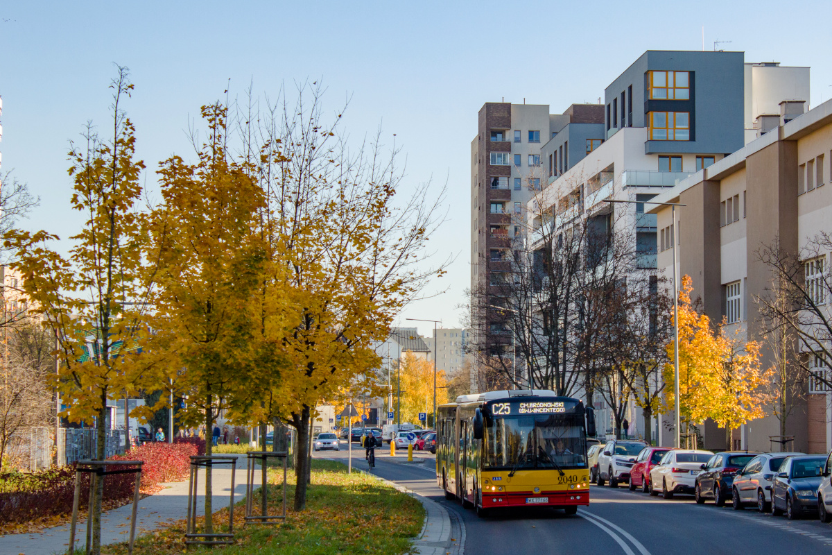 2040
Jeszcze tylko Ĺuk....
Słowa kluczowe: WĹ2021 JesieĹ