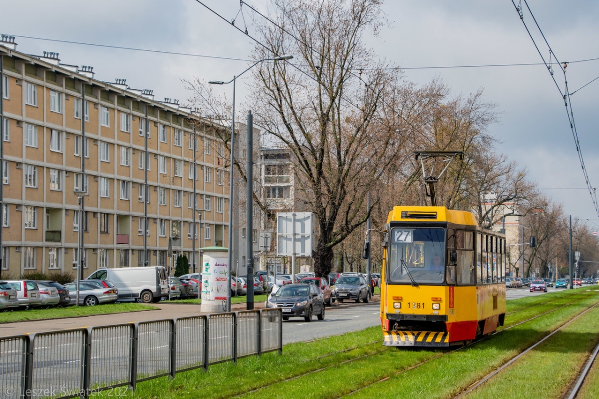 1381
Dzisiejsza ciekawostka w postaci solowego wagonu #1381
