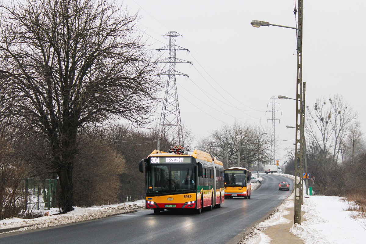 5989
Elektryczna ciekawostka. Wtyczka wykonuje jeden kurs o 7:26 z Osiedle Derby do Brzezin, a potem zjazd na zakĹad. Pozdrowienia dla kierowcy!
