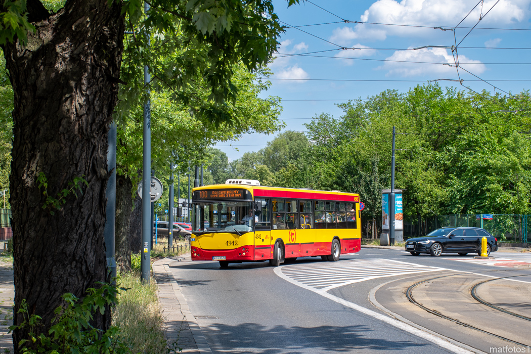 4942
Słowa kluczowe: M121I
