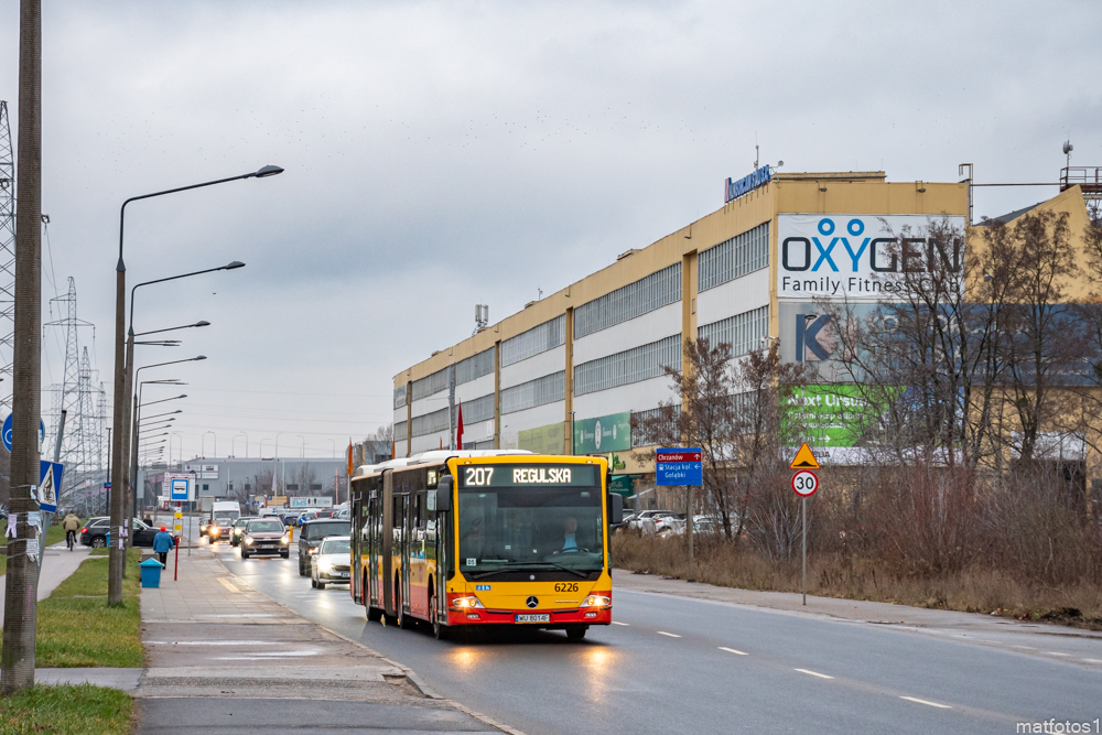 6226
Kleszczowa zaczyna obsĹugÄ 207 od nadmetraĹźu
Słowa kluczowe: DziwadĹo