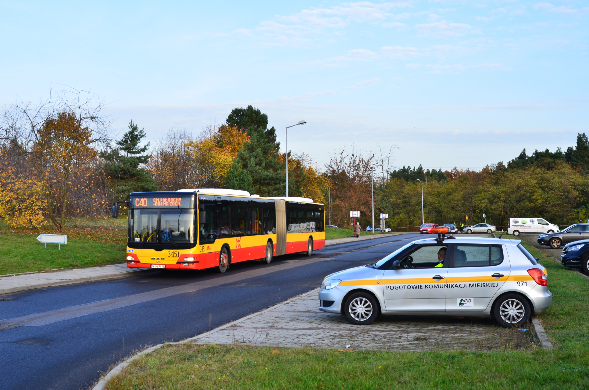 3451
Pierwszy kurs C40 tego dnia zameldowaĹ siÄ na Bramie Zachodniej.
Słowa kluczowe: WĹ2022