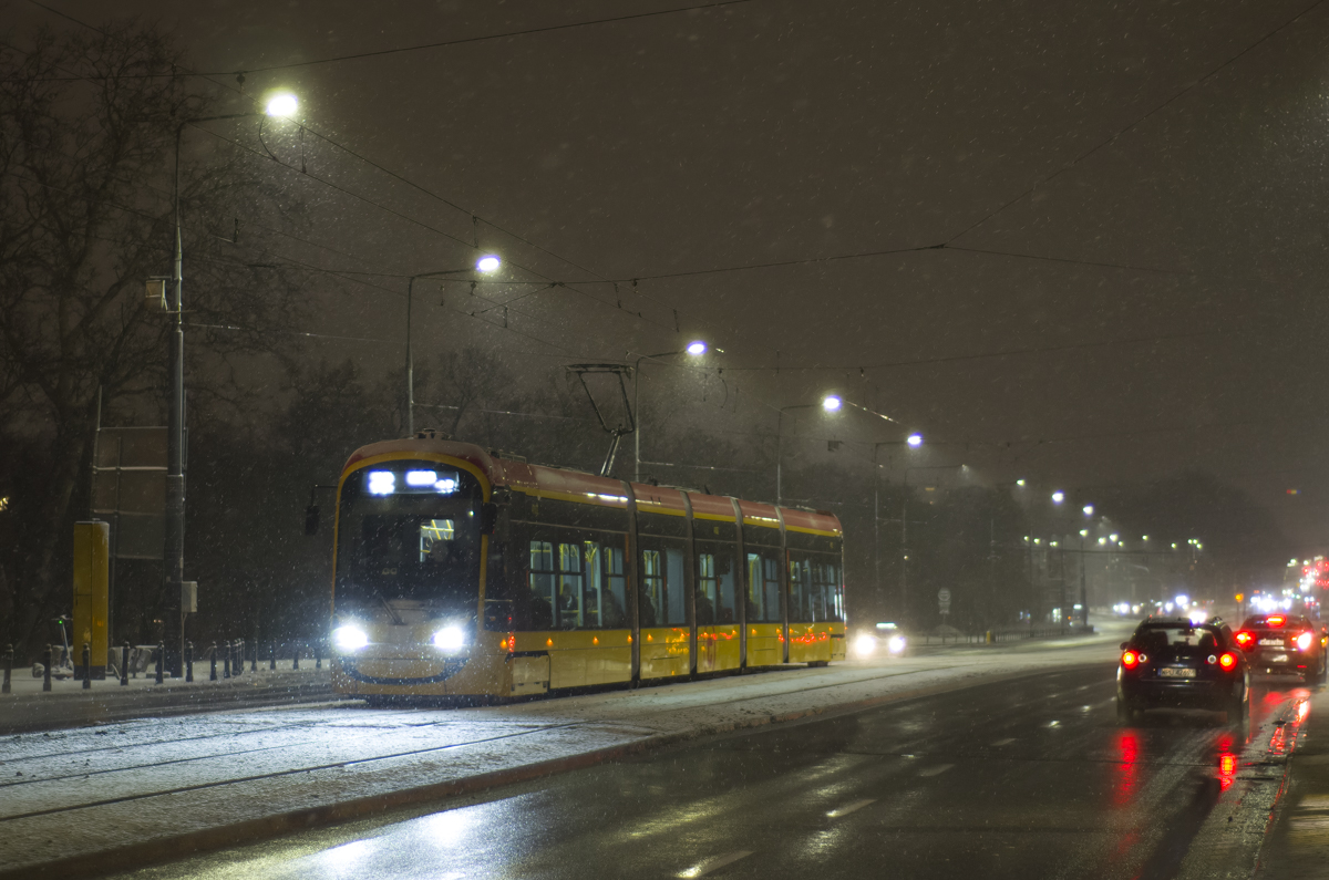 4102
W dniu dzisiejszym 4102 zadebiutowaĹ na linii 22.
