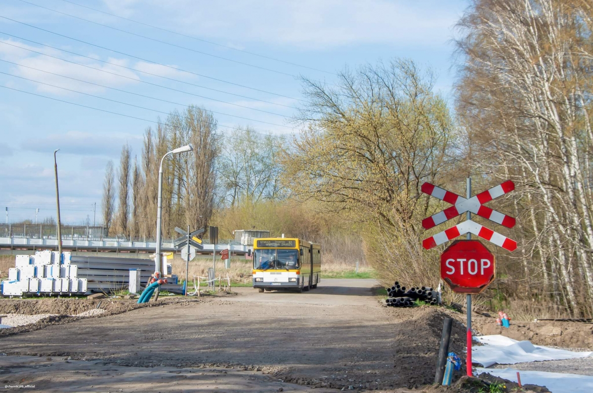 61
Słowa kluczowe: WZOO405GNM