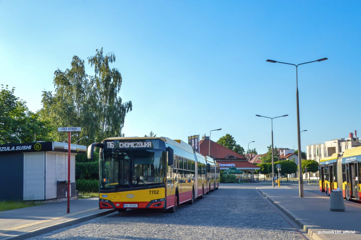 7702
Dzisiejszy debiucik gazowcĂłw na ulicach Warszawy
