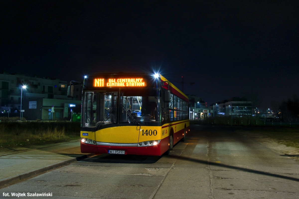 1400
Pod osĹonÄ nocy na osiedlu Derby, z pozdrowieniami dla kierowcy
