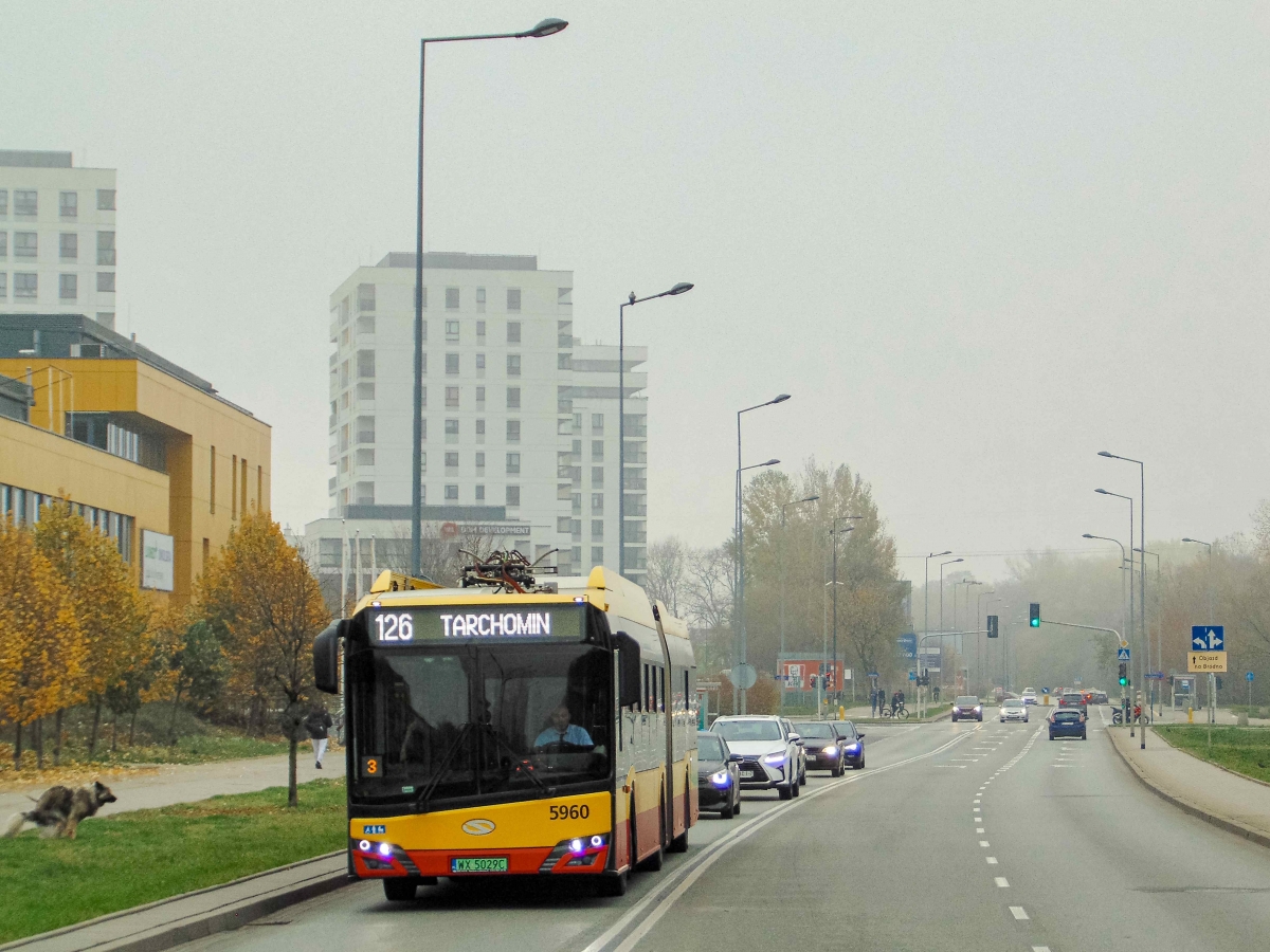 5960
W tym roku na Wszystkich ĹwiÄtych postanowiono zostawiÄ liniÄ 126, jednak bez podjazdĂłw na KupieckÄ
Słowa kluczowe: WĹ2022 DziwadĹo