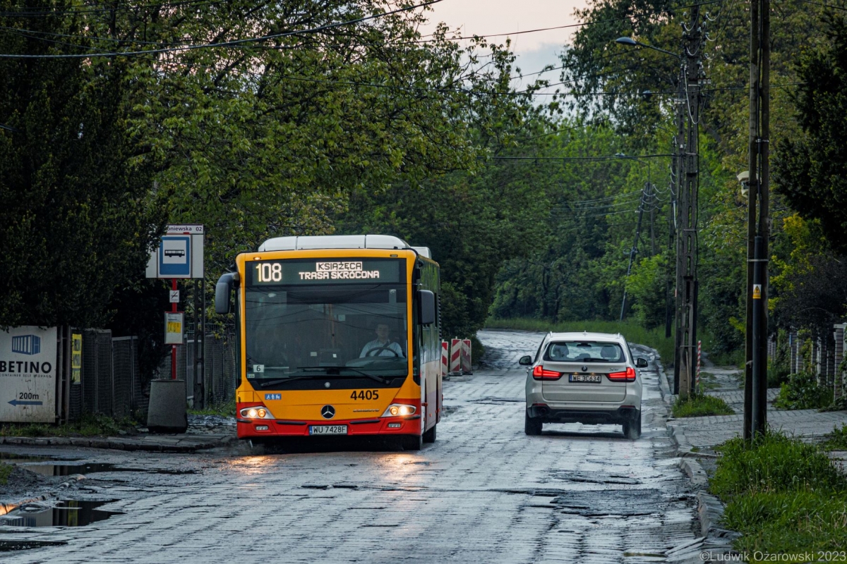4405
Pozdrowienia dla kierowcy
Słowa kluczowe: DziwadĹo