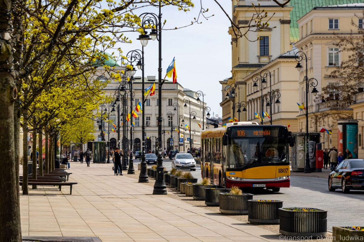 1807
Warszawa siÄ zieleni
