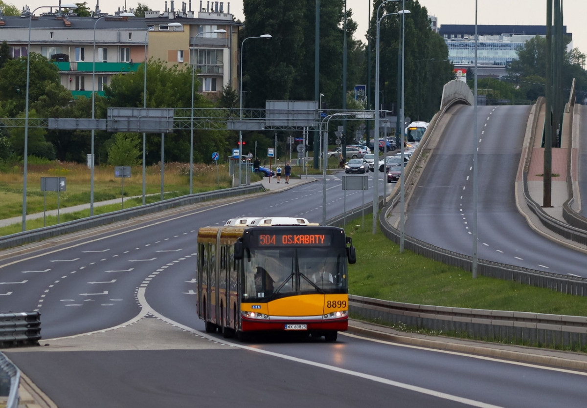 8899
Słowa kluczowe: Solaris Urbino 18