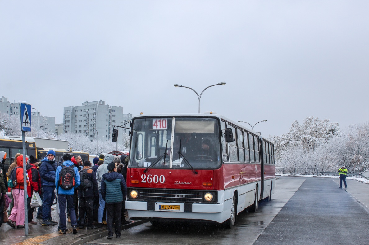 2600
Słowa kluczowe: IK280 10-lecie_wycofania_ikarusĂłw