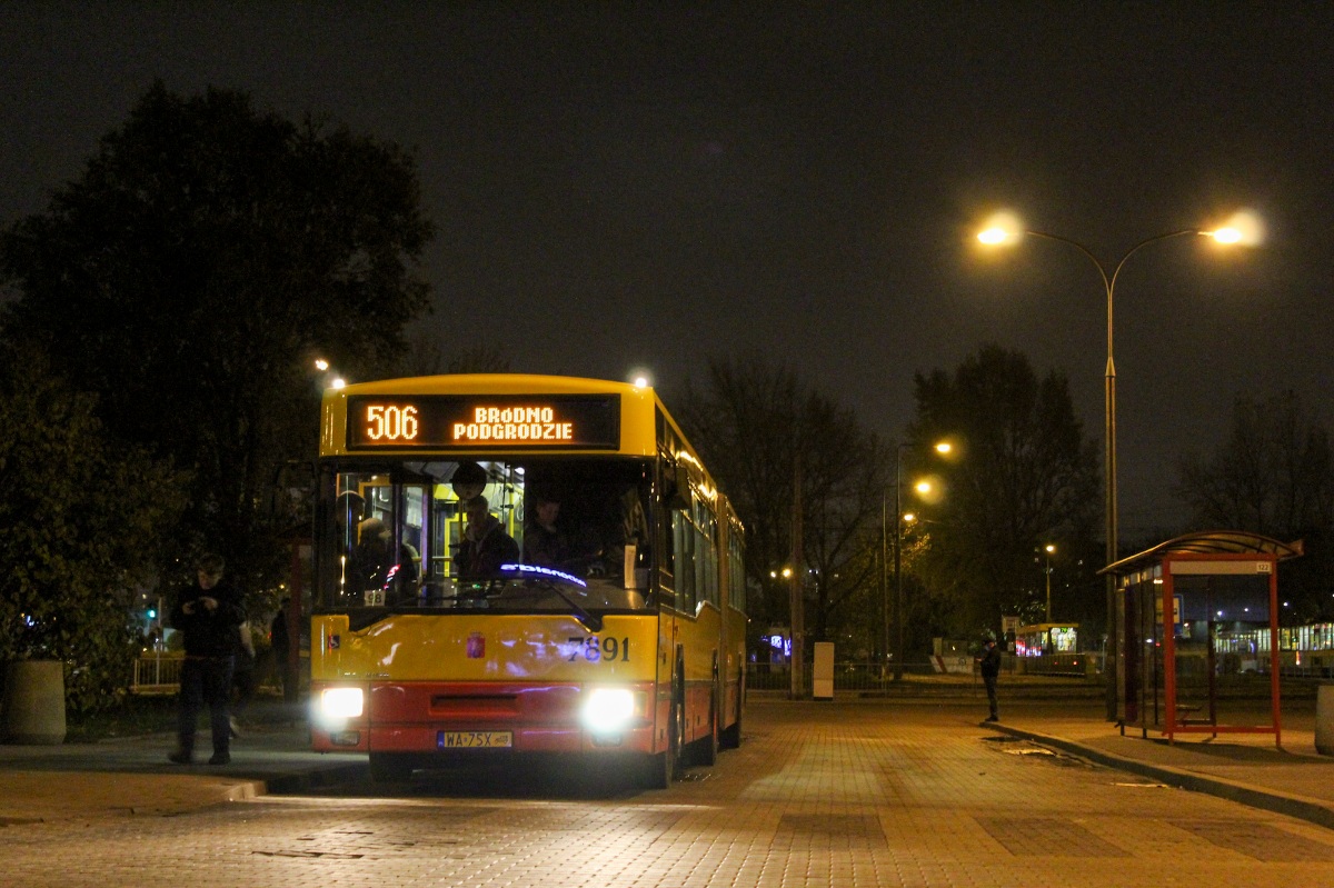 7891
Słowa kluczowe: M181 Powitanie7891