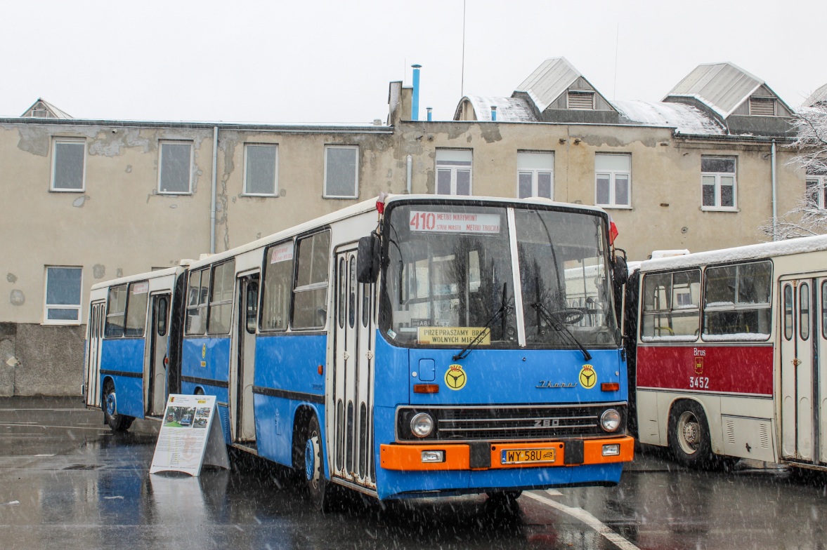 RV52
Słowa kluczowe: IK280 10-lecie_wycofania_ikarusĂłw