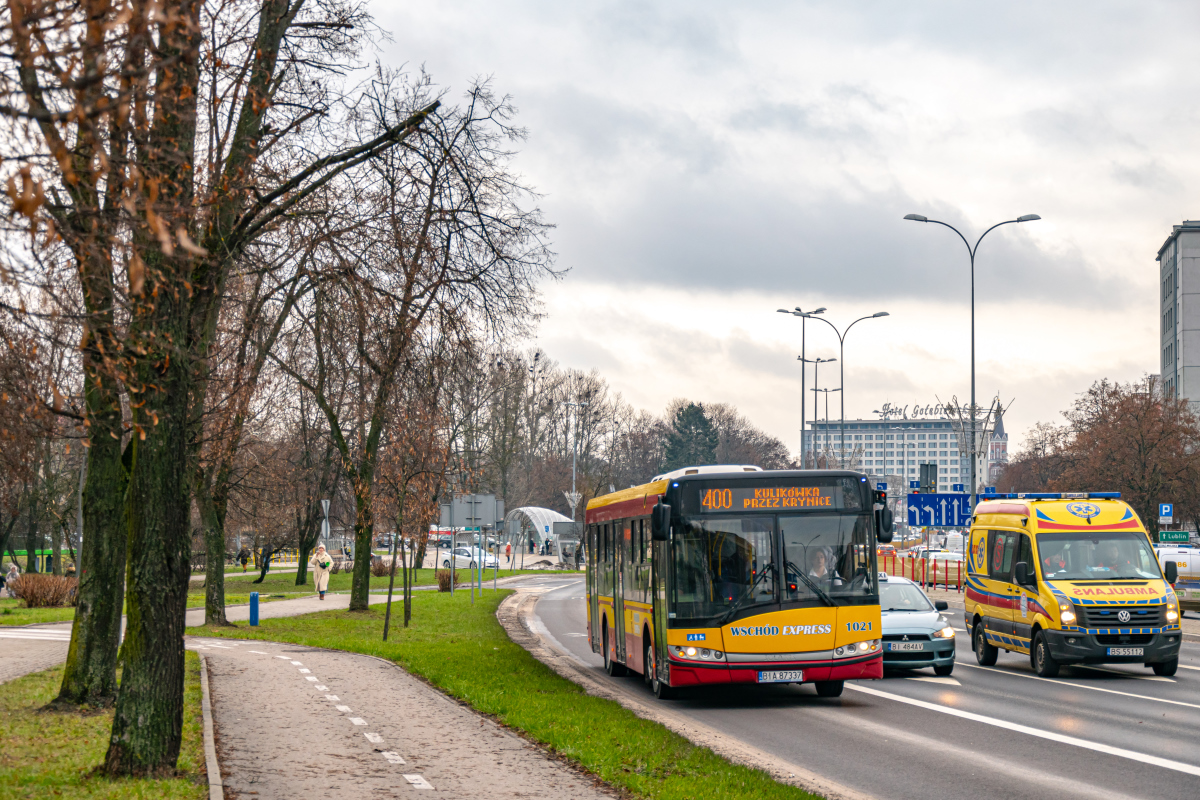 1021 ex. 1828
Dawny 1828 zaczyna kurs linii 400 do KulikĂłwki
