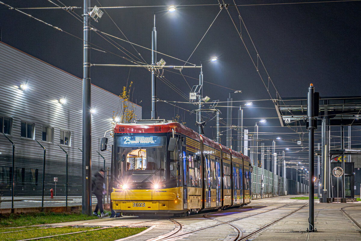 3623
Przejazd przez R-5 Annopol
Słowa kluczowe: KoKo2024