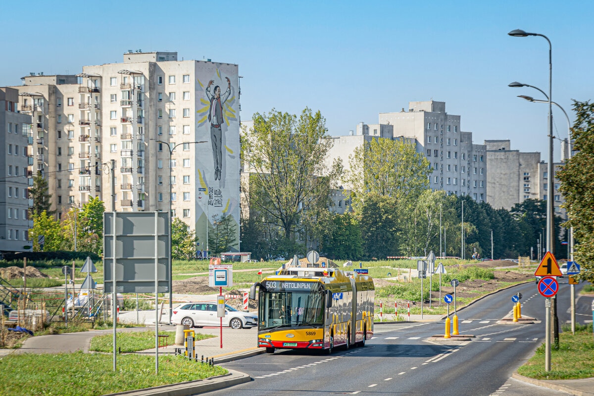 5869
Debiut 5869 na całce
A w tle budowa parku linearnego wzdłuż ul. Płaskowickiej
Słowa kluczowe: Inwestycje