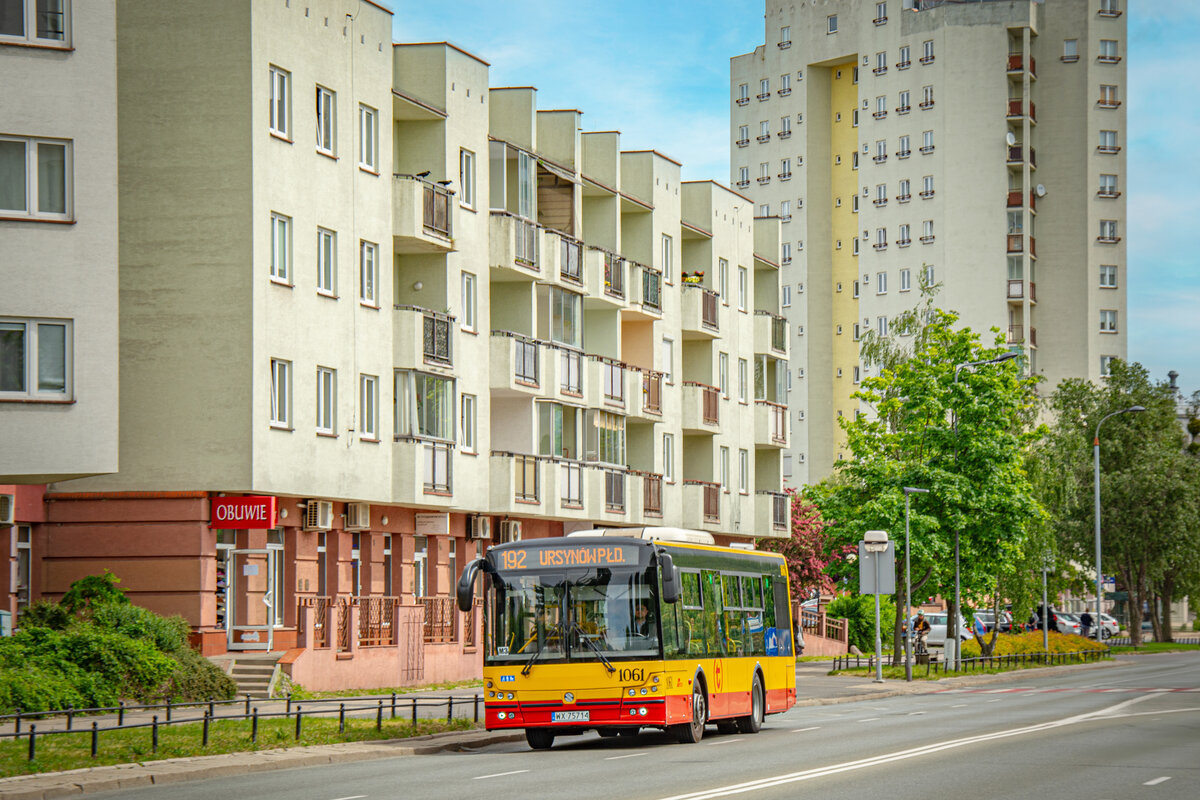 1061
A 192 zostaĹo skierowane na czÄĹÄ ostatniej trasy 195 -> StryjeĹskich - Belgradzka
Słowa kluczowe: Objazd