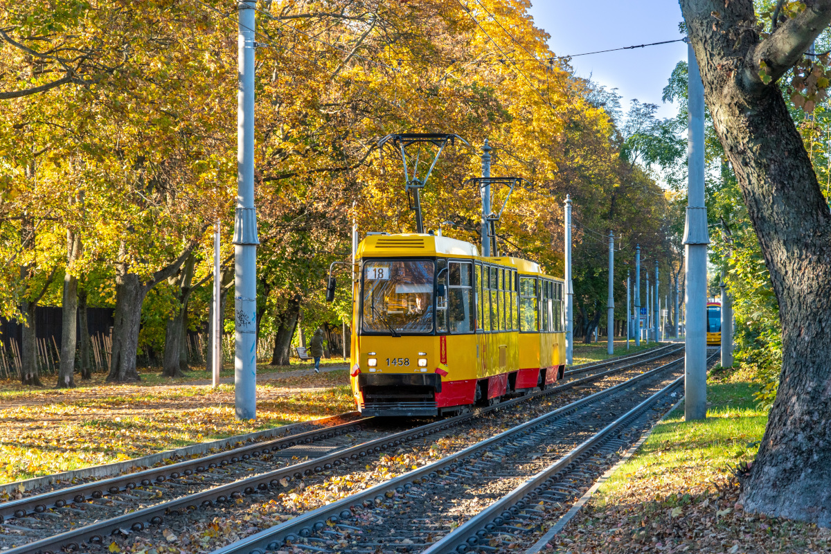 1458+1457
18 dojeĹźdĹźaĹa do pÄtli zoo w zwiÄzku z zamkniÄciem odcinka na ĹťeraĹ FSO
Słowa kluczowe: 105Na JesieĹ